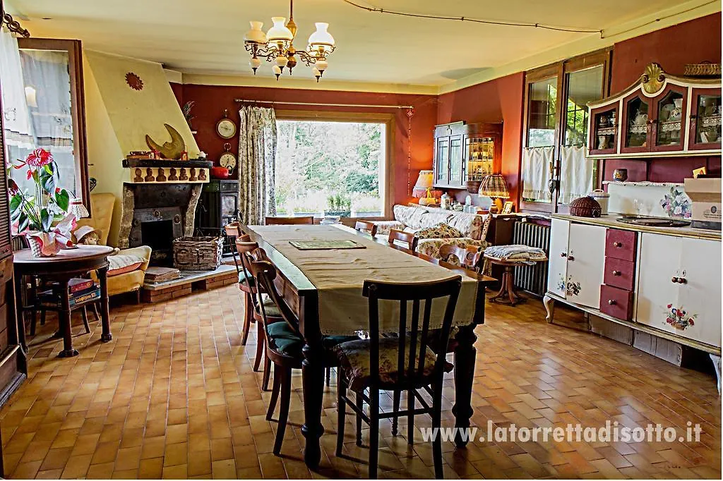 La Torretta Di Sotto Bed & Breakfast Santa Maria della Versa 3*,  Italy